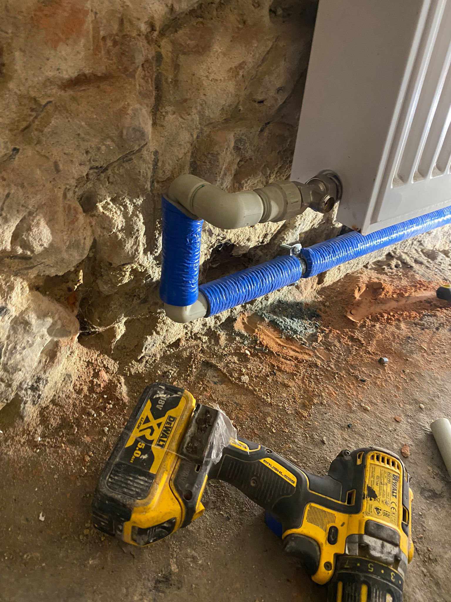 Realizacja 8 - Podłączenie grzejnika